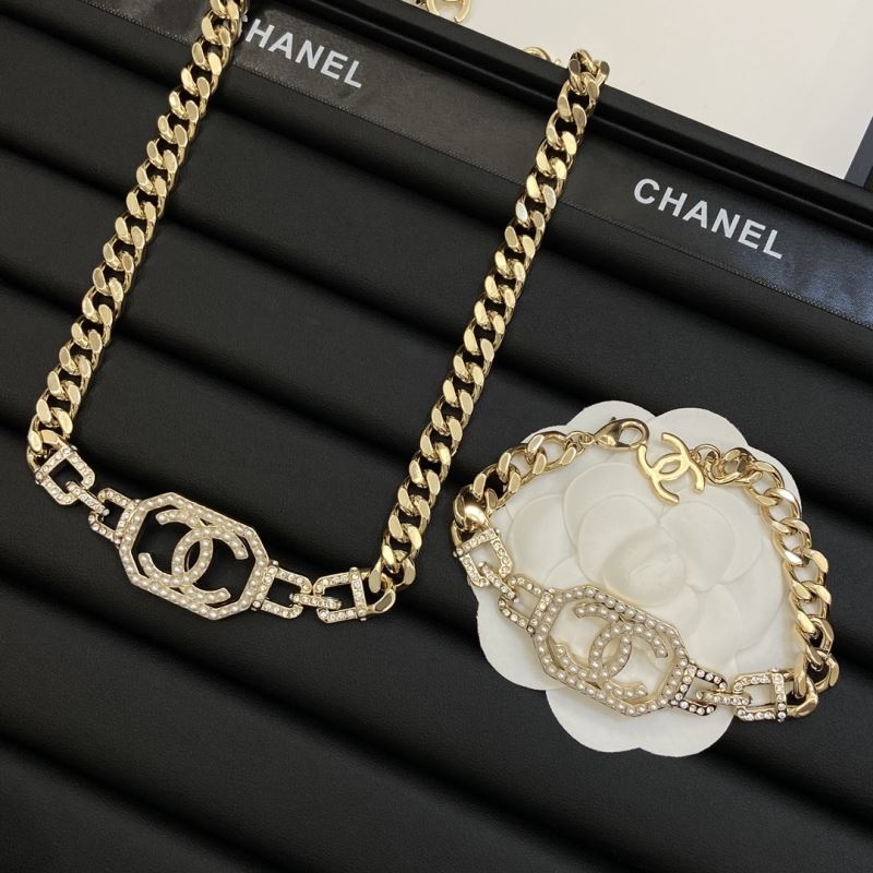 Chanel Necklaces